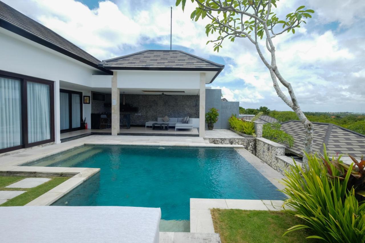 Prasana Villas By Arjani Resorts Uluwatu Εξωτερικό φωτογραφία